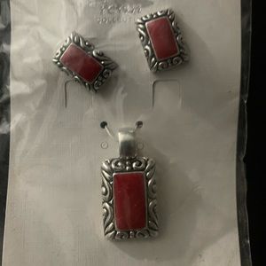 Women’s Red Stone Silver Colored Earrings Pendant Jewelry Set New in Package
